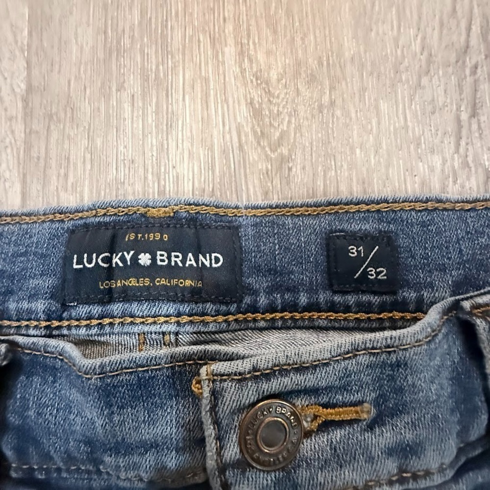Lucky Brand 121 Slim Jeans Mens 31x32 Blue Straight Slim Denim - Picture 3 of 8